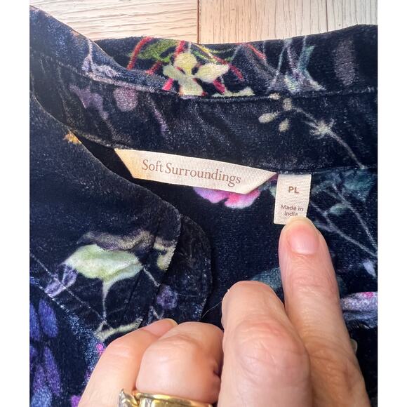 Soft Surroundings Jardim floral velvet button down long sleeve blouse tunic.‎ PL - Picture 5 of 9